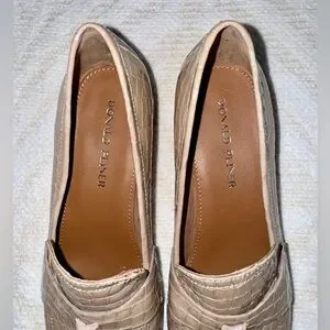 Donald J. Pliner | Shoes | New Donald J Pliner Beige Avi  display picture 3